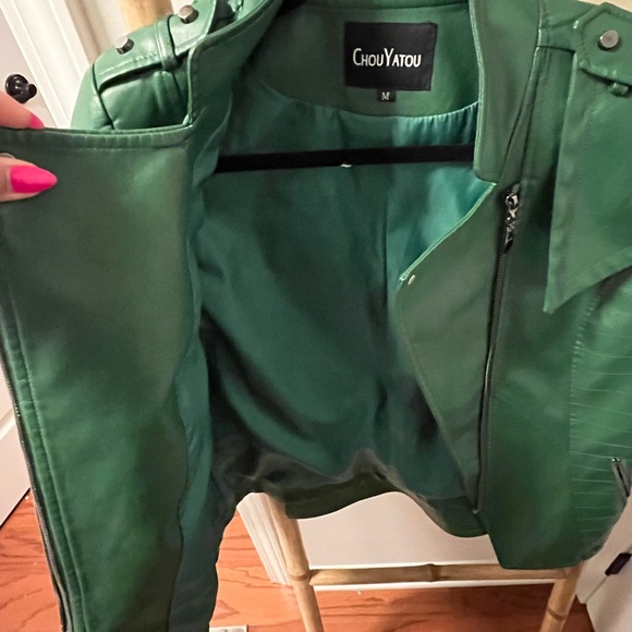 Like new: Vegan Leather Jacket - Picture 3 of 4